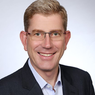 Dr. Sander Herden