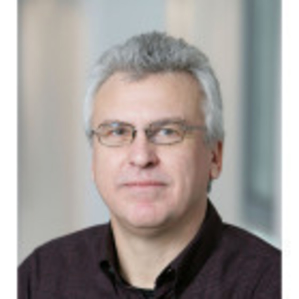 Dr. Helmut Koch - Senior Produktmanager - T-Mobile International | XING