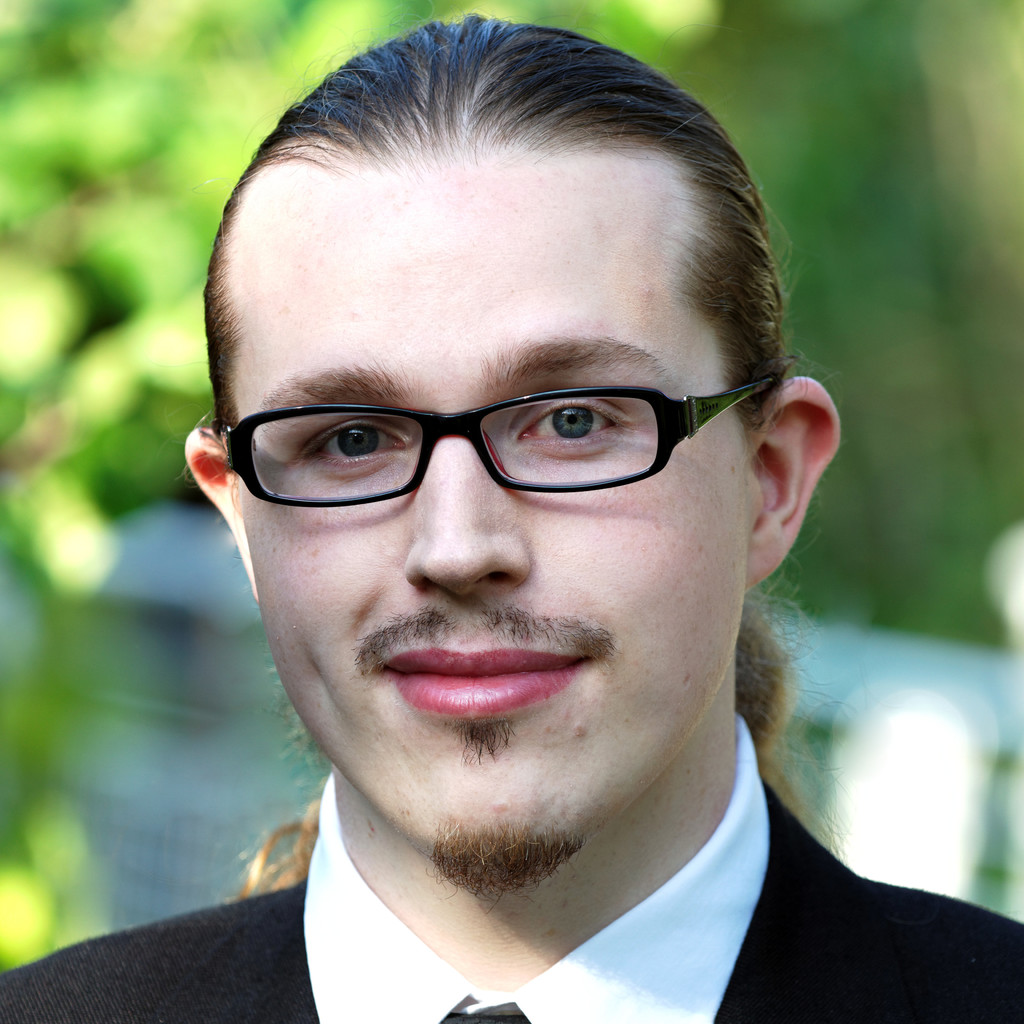 Tobias Leber - Sales Manager / IT-Controlling / Senior Contract Specialist ...