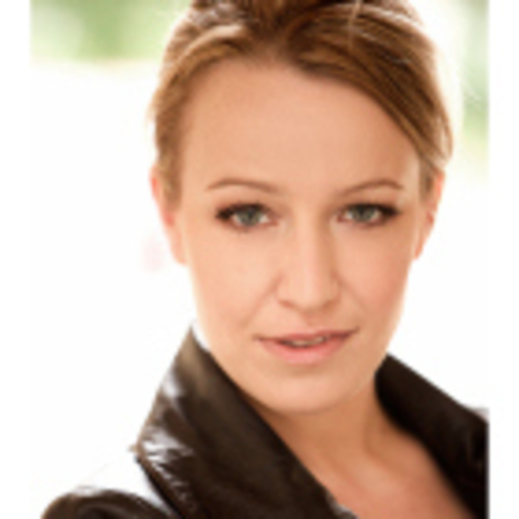 Katrin Rosha Fehse - Schauspielerin, actress, Unternehmerin - SoYA Studio of ...