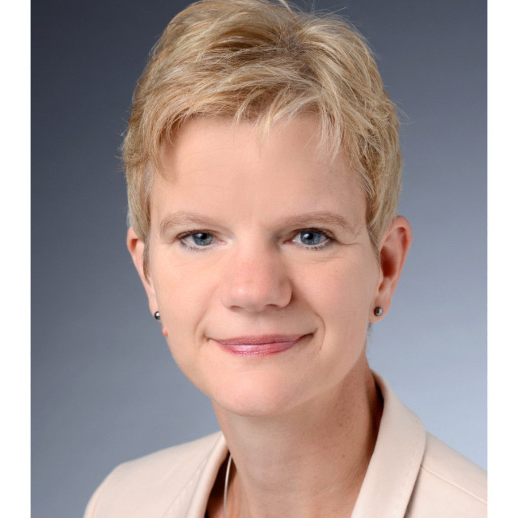 Dr. Stefanie Lena Hille - Assistenzprofessorin - Institut für Wirtschaft und ...
