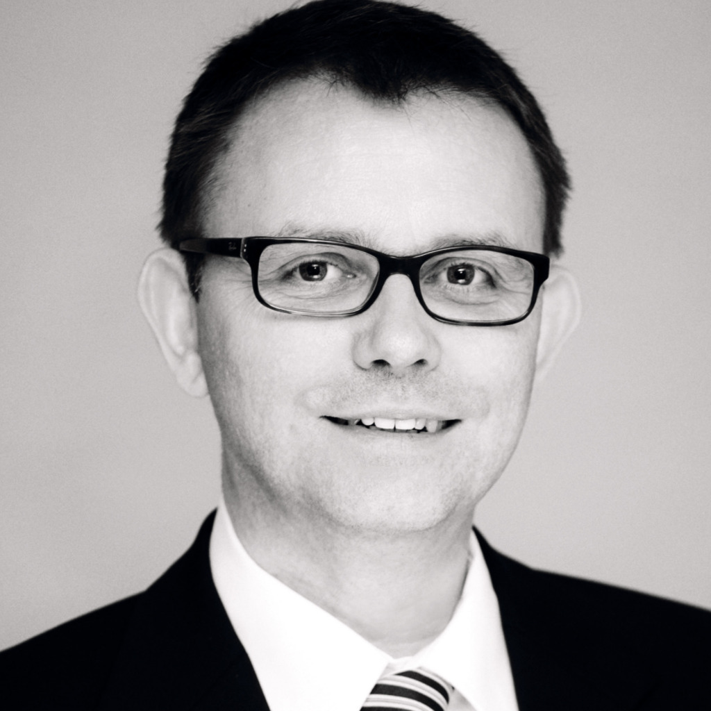 Bernd Holtmann - Direktor (Bereiche: Treasury, Sales, Schiffsfinanzierung, ...