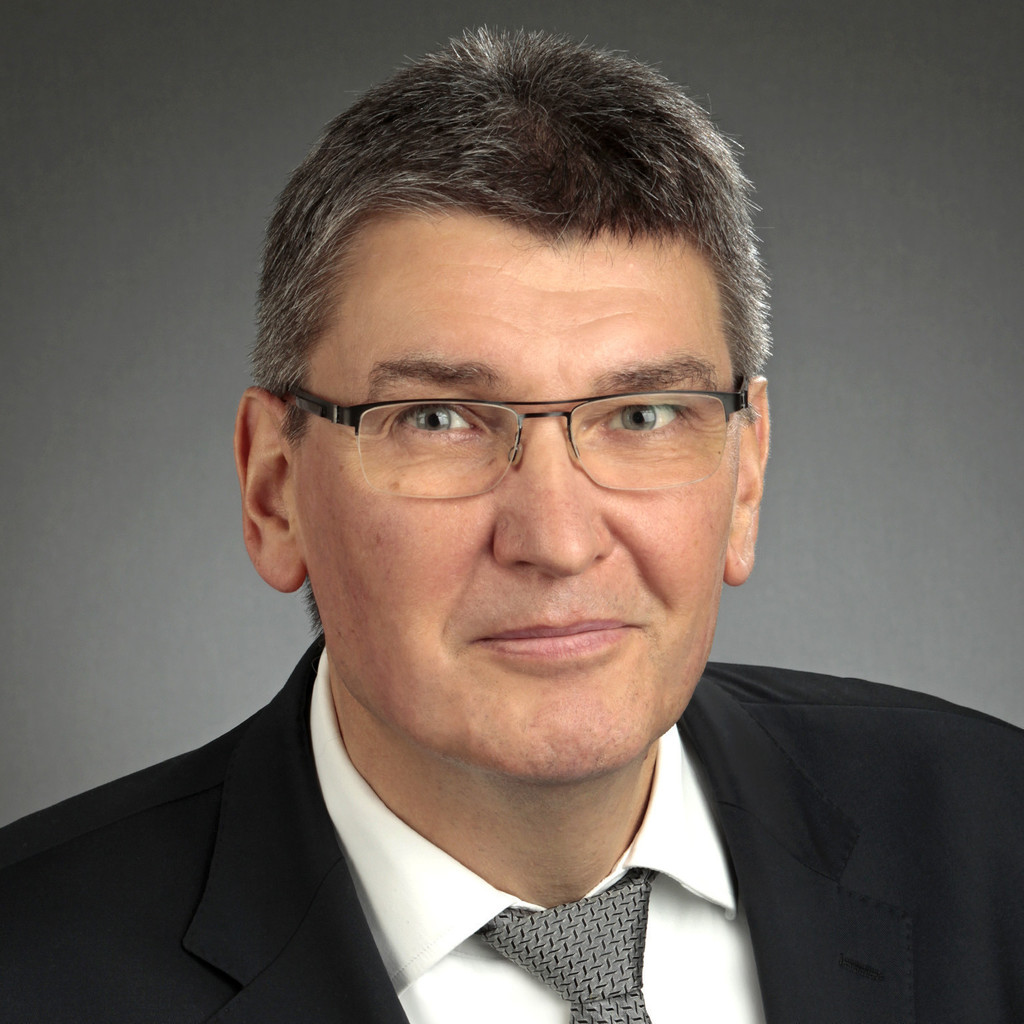Dr. Gerd Boerker - Leiter Cross Function IT - Erste Financial Services GmbH ...