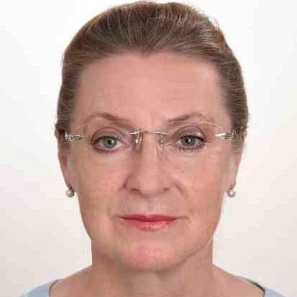 Diana Baumann - Betriebswirtschaft - University of Applied Sciences ...