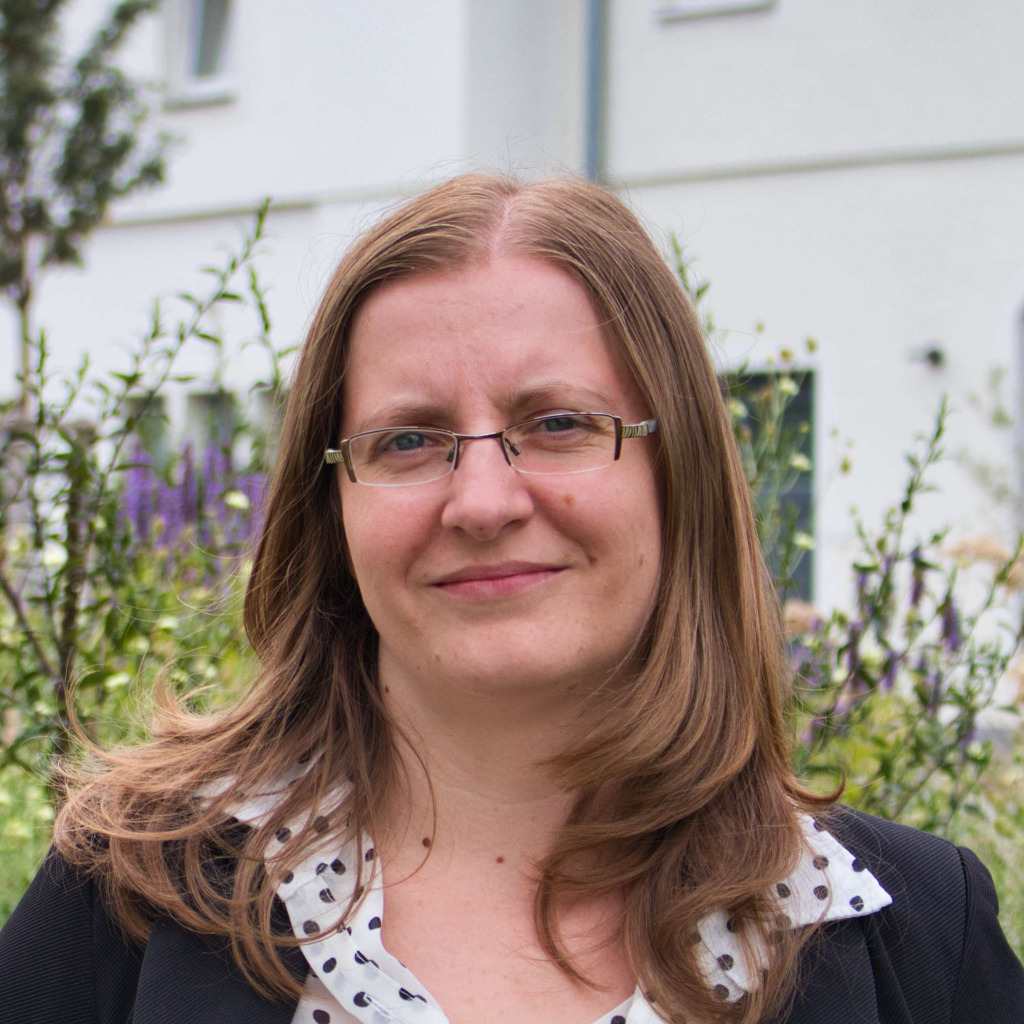 Ulrike Froböse - Assistentin der Projektleitung - Preddöhl International ...