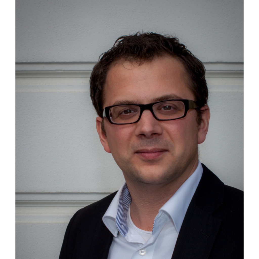 Josef Rudolf Ossenbrunner - Senior UCC Business Consultant - Vodafone GmbH | ...