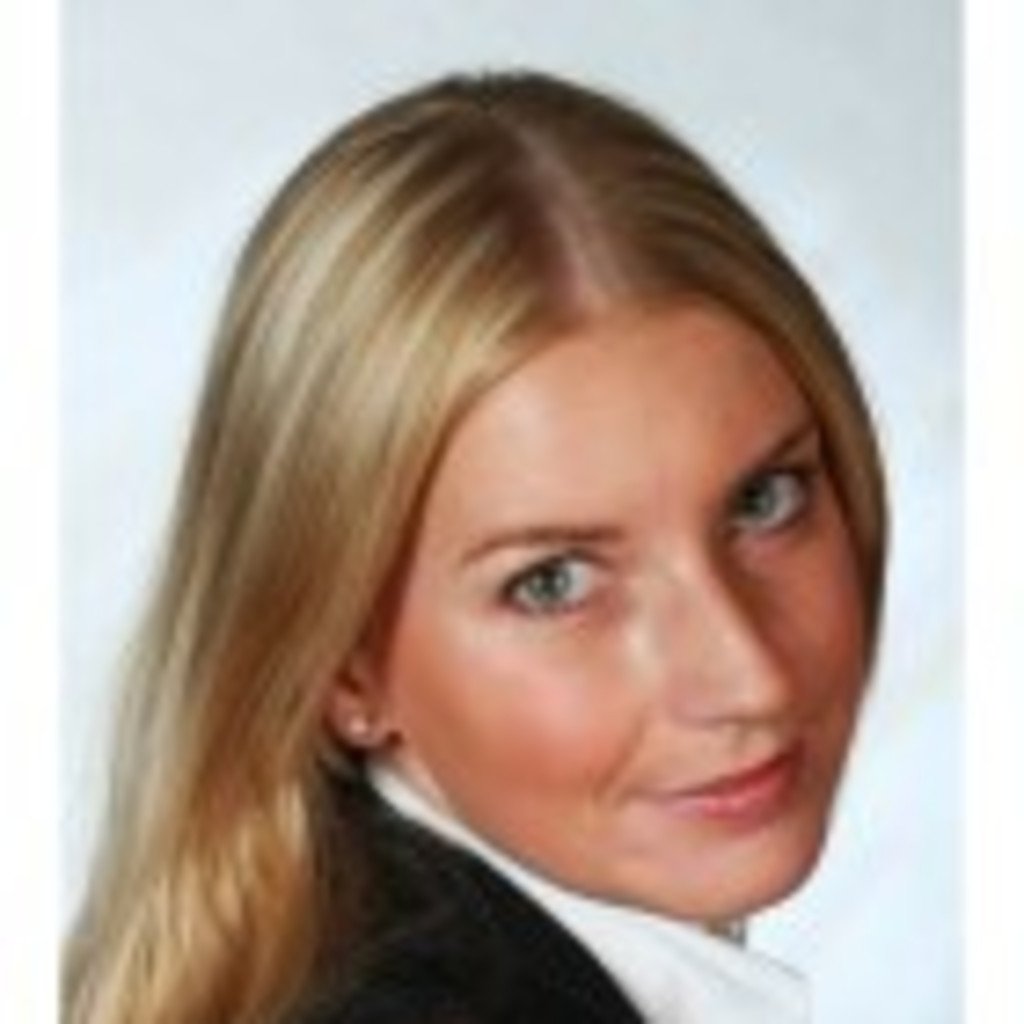 Angela-<b>Christina Schmidt</b> - Communication &amp; Networking, IT - European ... - angela-christina-schmidt-foto.1024x1024