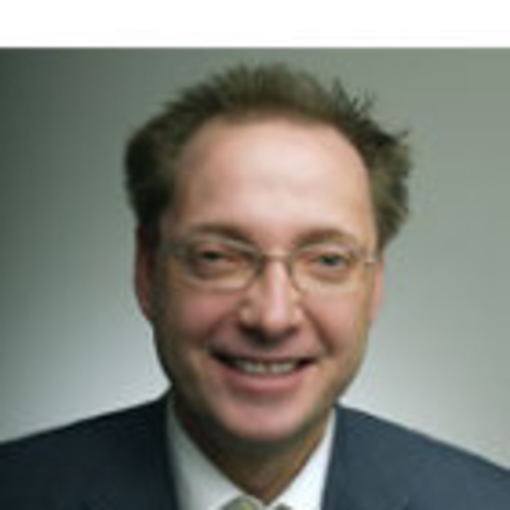 Lukas Franz C.M. Degenhardt - Geschäftsführer - LFCMD Unternehmensberatung | ...