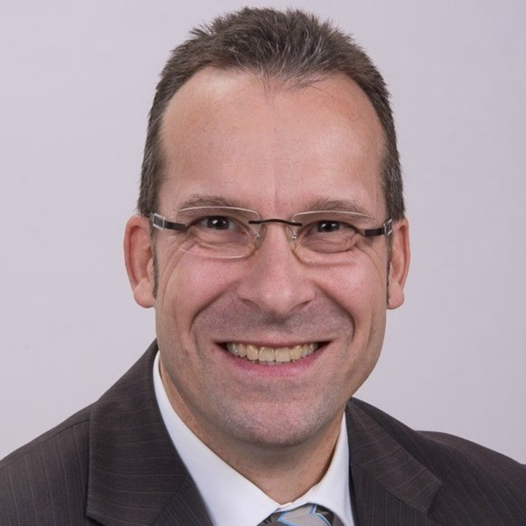 Lukas Grimm - CFO / Mitglied der Geschäftsleitung - Doetsch Grether AG | ...
