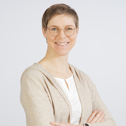 Dr. Michaela Tröger