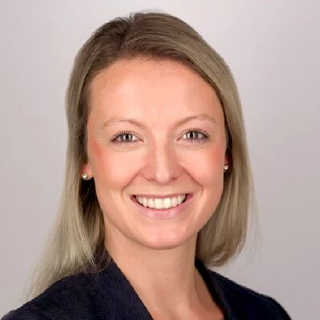 Nicola Franziska Goll - Associate Director AFA Private Equity - UBS AG | ...
