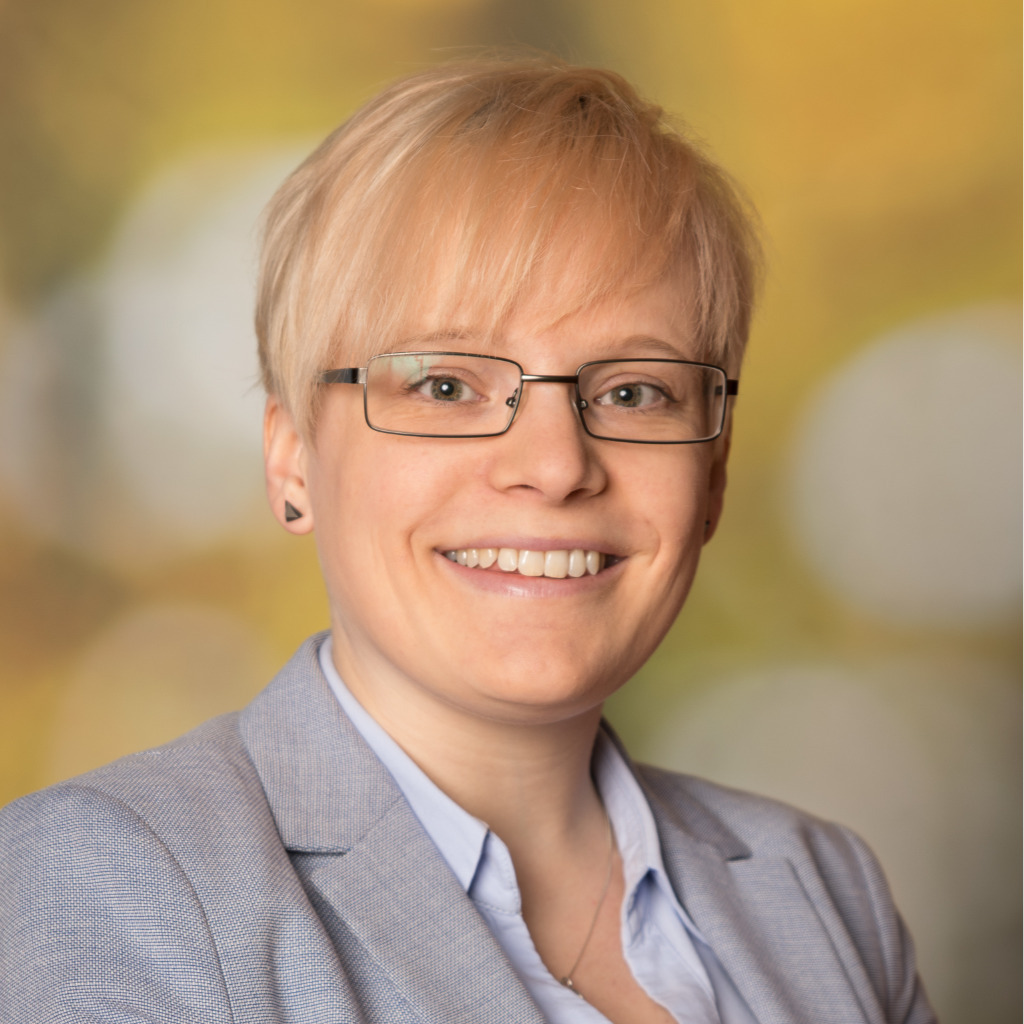 <b>Carola Weber</b> - Entwicklungsingenieurin Rotorblätter - VENSYS Energy AG | ... - carola-weber-foto.1024x1024