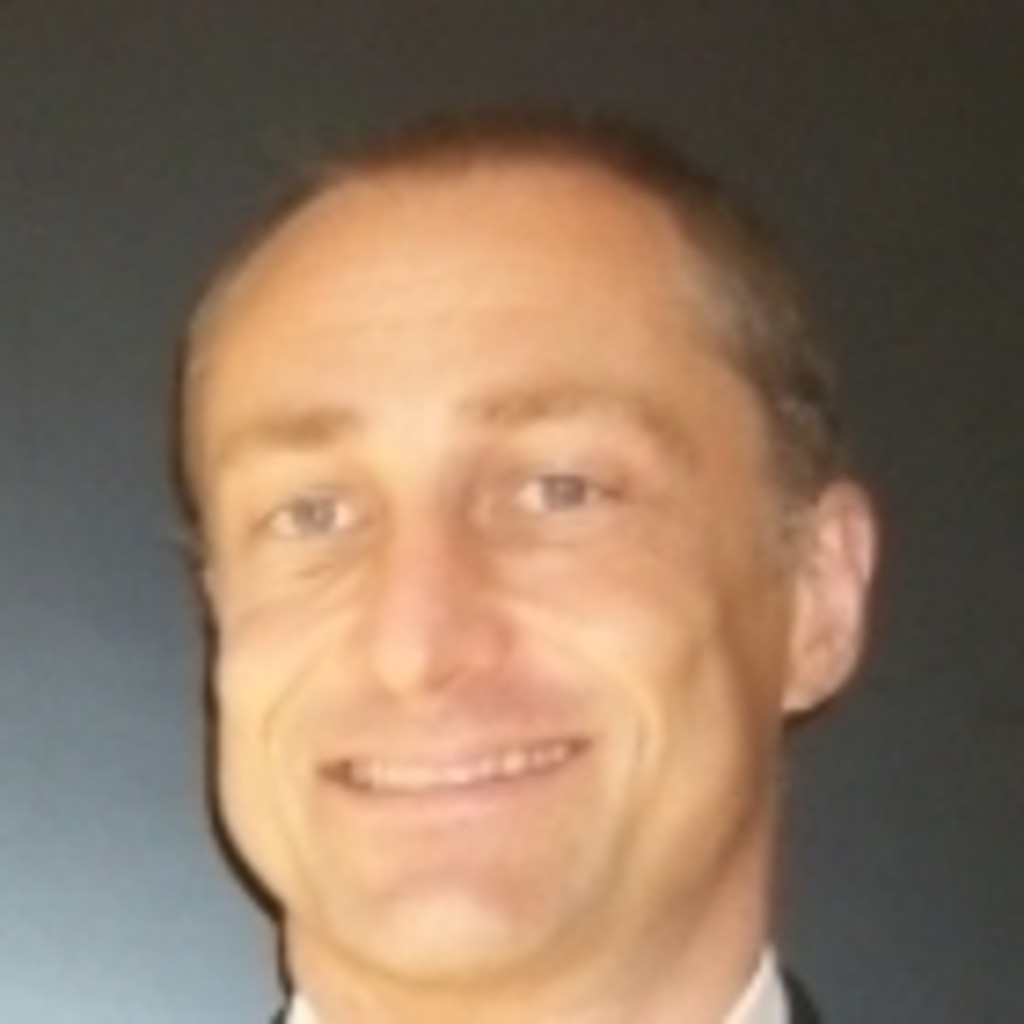Dennis Straub - Unternehmer - DeStraCon - Dennis Straub Consulting | XING