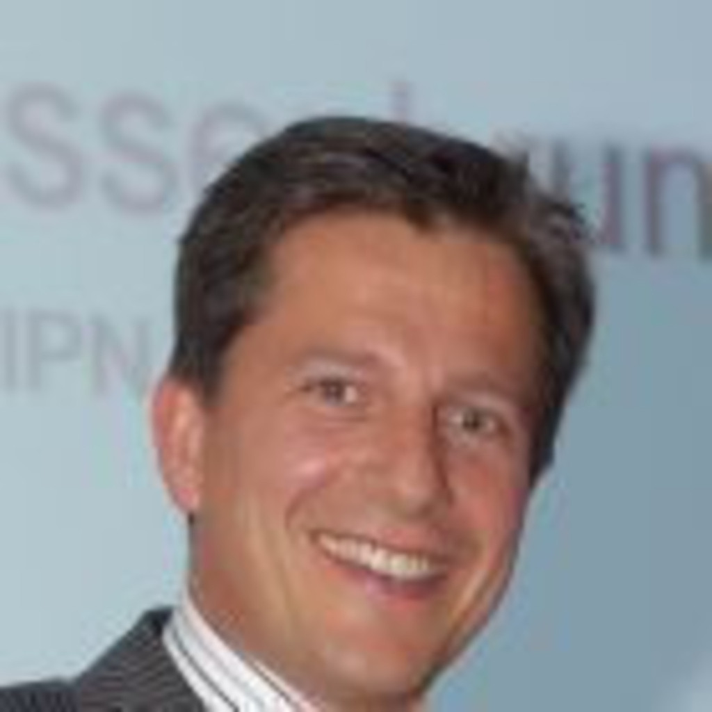 Josef Rudolf Ossenbrunner - Senior UCC Business Consultant - Vodafone GmbH | ...