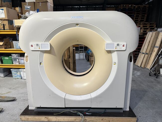 

 SIEMENS CT Scanner For Sale or Wanted
