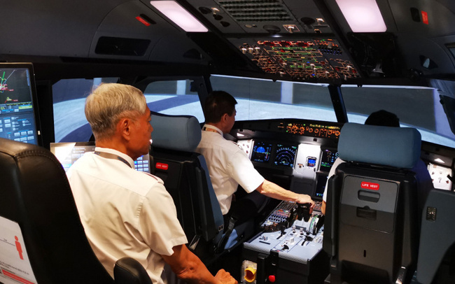 Singapore's Aircraft Flight Simulators reach new heights with Lido FMS