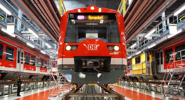 Ausgezeichnet: Digitale S-Bahn in Hamburg gewinnt Deutschen Mobilitätspreis